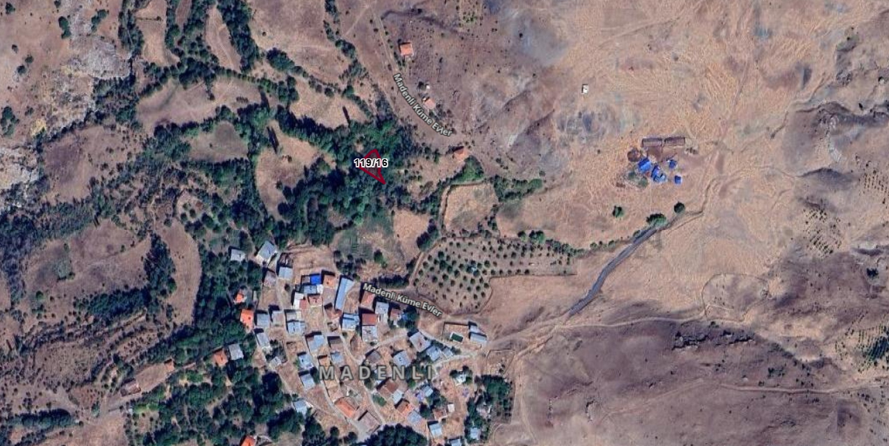 SİVAS DİVRİĞİ MADENLİ  KÖYÜNDE  440  M² BAHÇE  SATILIKTIR - SİVAS DİVRİĞİ fotoğraf 3